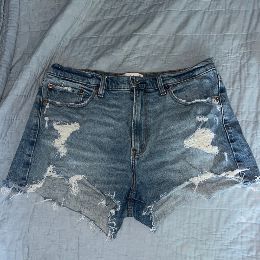 Abercrombie High-Rise Mom Shorts